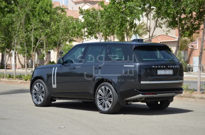 2025 لاند روفر رينج روفر اوتوبيوغرافي