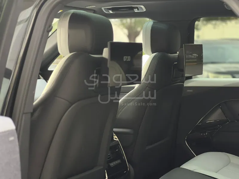 2025 لاند روفر رينج روفر فوج اس اي