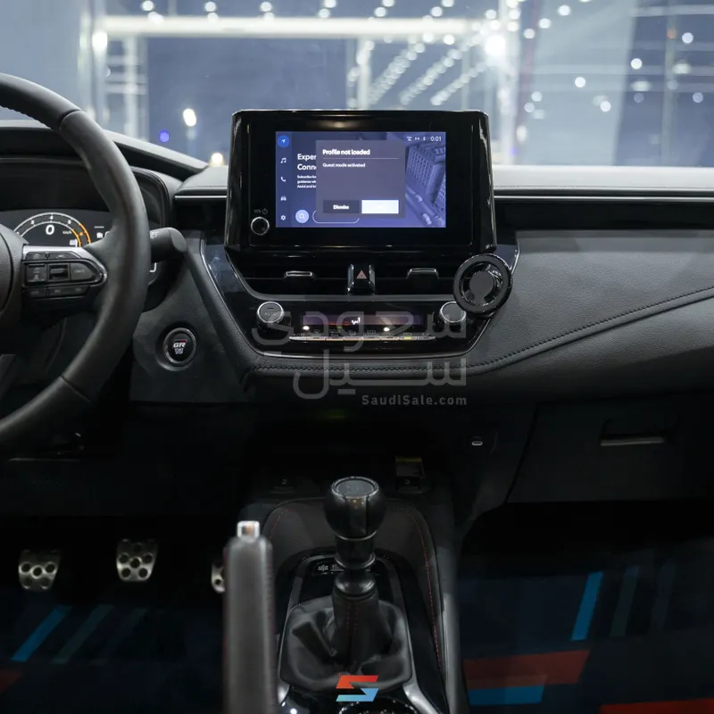 2023 تويوتا كورولا جي آر