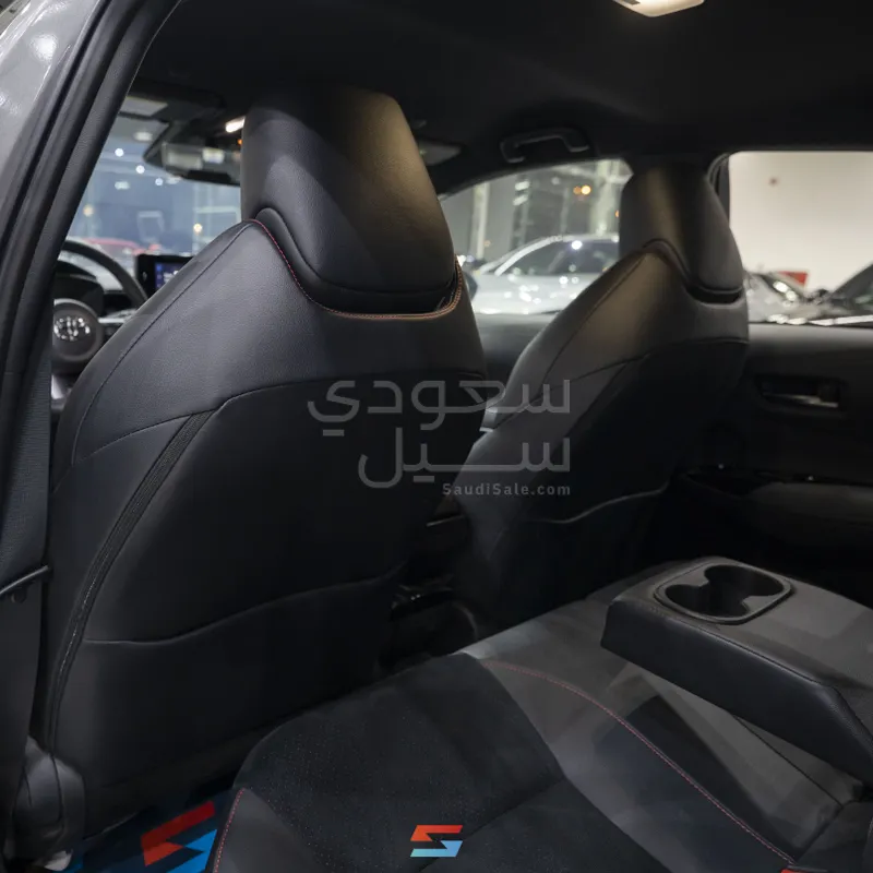 2023 تويوتا كورولا جي آر