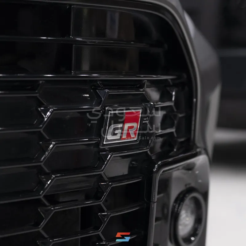 2023 تويوتا كورولا جي آر