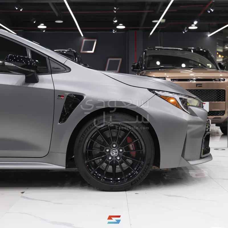 2023 تويوتا كورولا جي آر