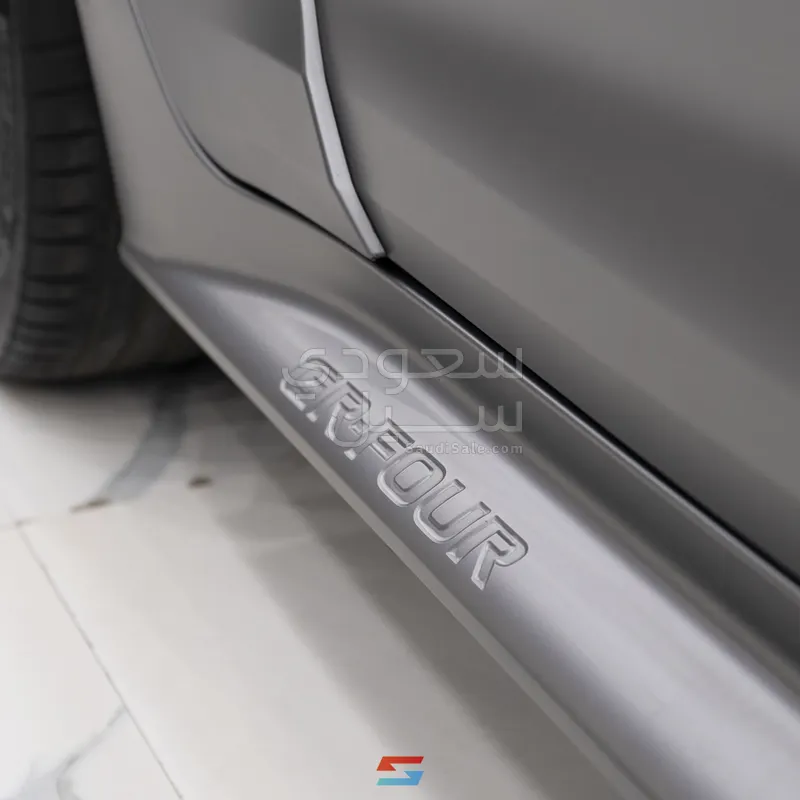 2023 تويوتا كورولا جي آر