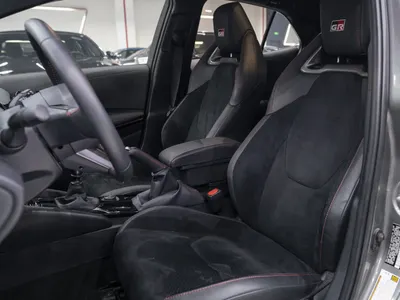 2023 تويوتا كورولا جي آر