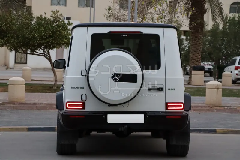 2020 مرسيدس - بنز جي 63 أي إم جي
