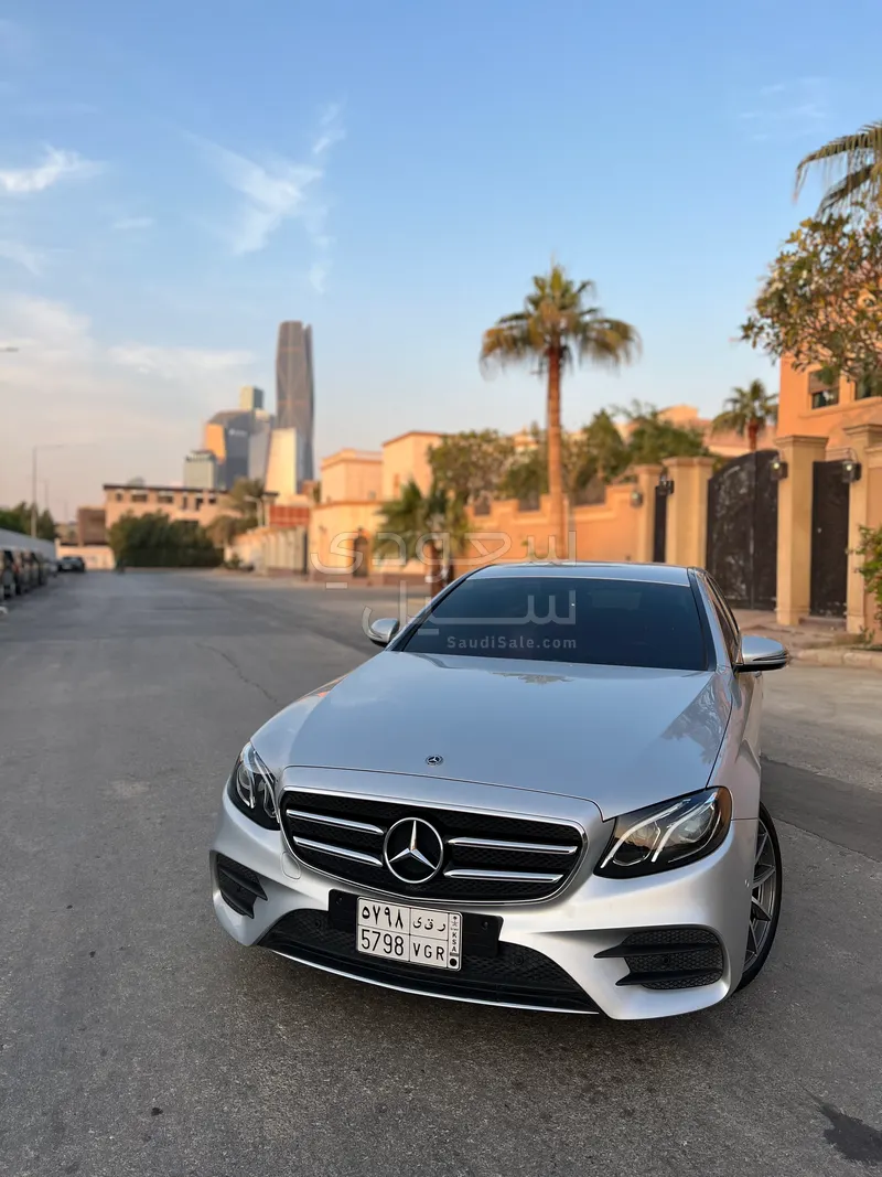 2021 مرسيدس - بنز إي 200