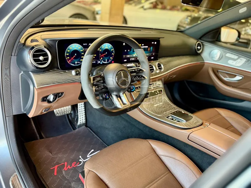 2021 مرسيدس - بنز إي 63إس أي إم جي