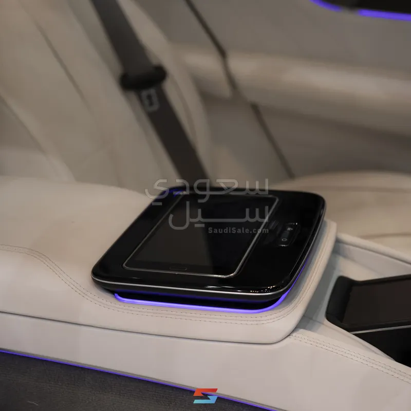 2022 مرسيدس - بنز جي إل إس 600 مايباخ