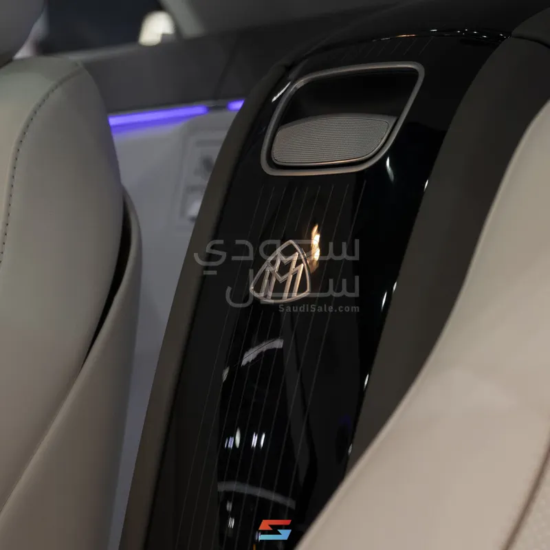 2022 مرسيدس - بنز جي إل إس 600 مايباخ