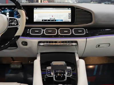 2022 مرسيدس - بنز جي إل إس 600 مايباخ