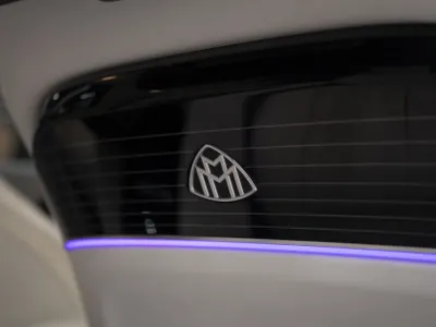 2022 مرسيدس - بنز جي إل إس 600 مايباخ