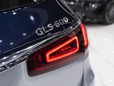 2022 مرسيدس - بنز جي إل إس 600 مايباخ