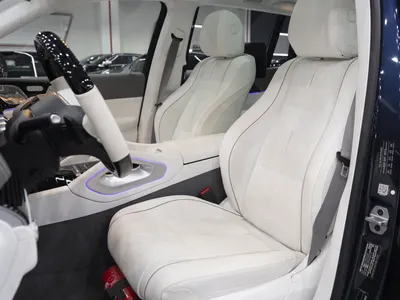 2022 مرسيدس - بنز جي إل إس 600 مايباخ