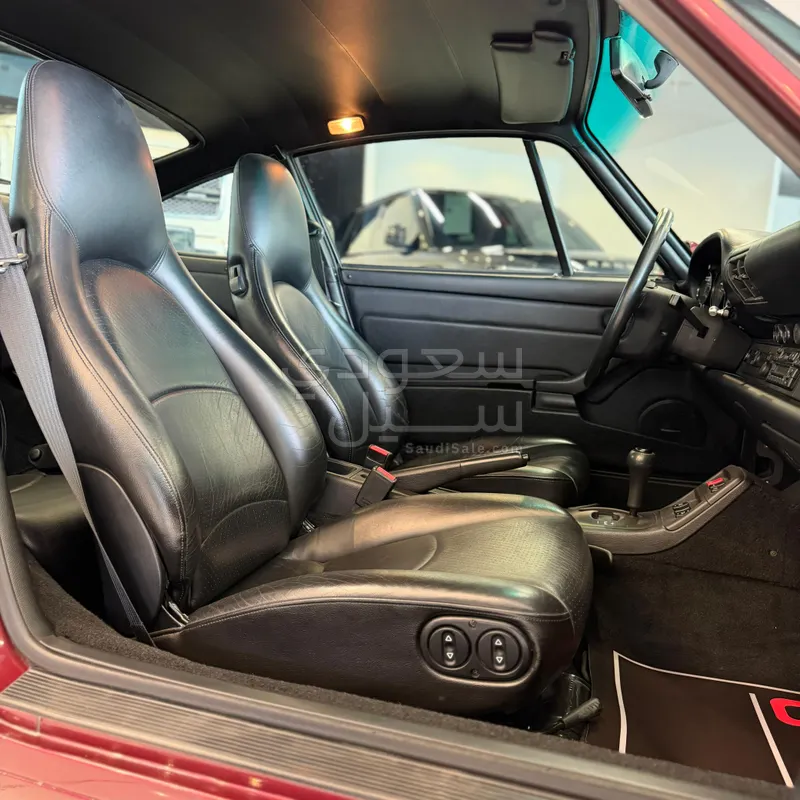 1996 بورش 911 كاريرا