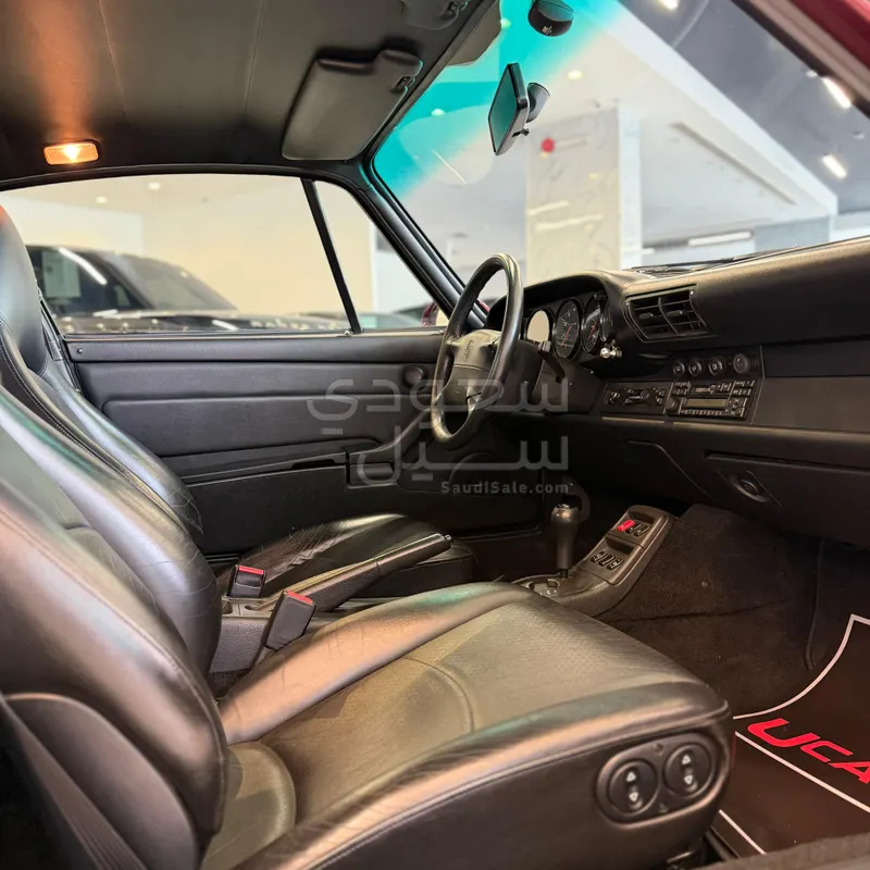 1996 بورش 911 كاريرا