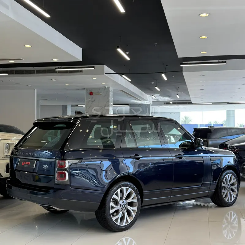 2022 لاند روفر رينج روفر كلاسيك