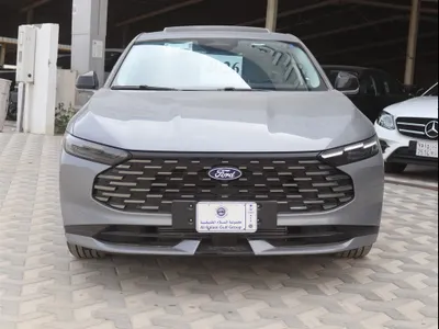 2026 فورد توروس امبيانتي