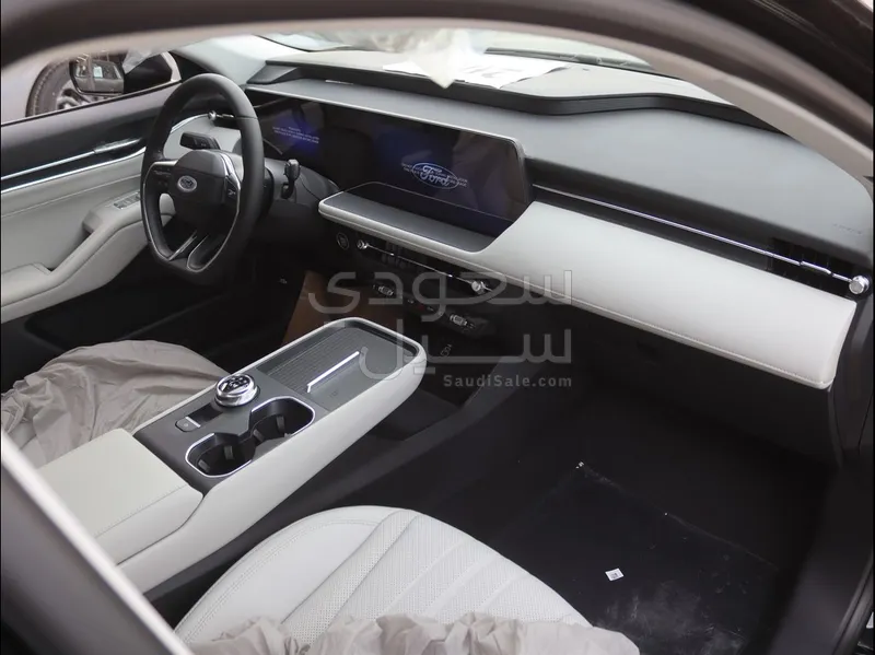 2026 فورد توروس ترند