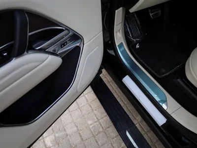 2024 لاند روفر رينج روفر اتش اس اي