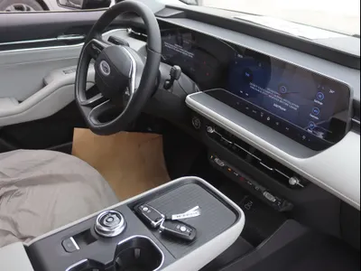 2026 فورد توروس امبيانتي