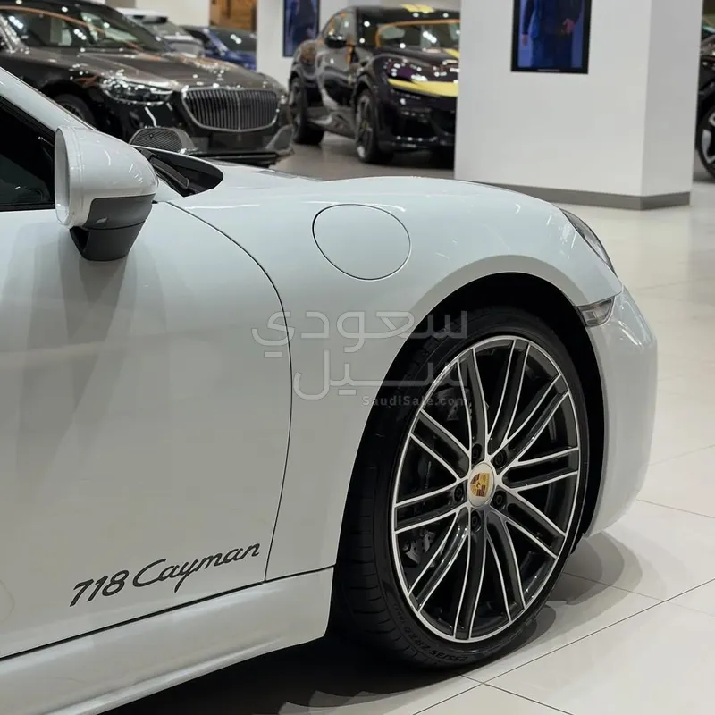 2023 بورش 718 كايمان
