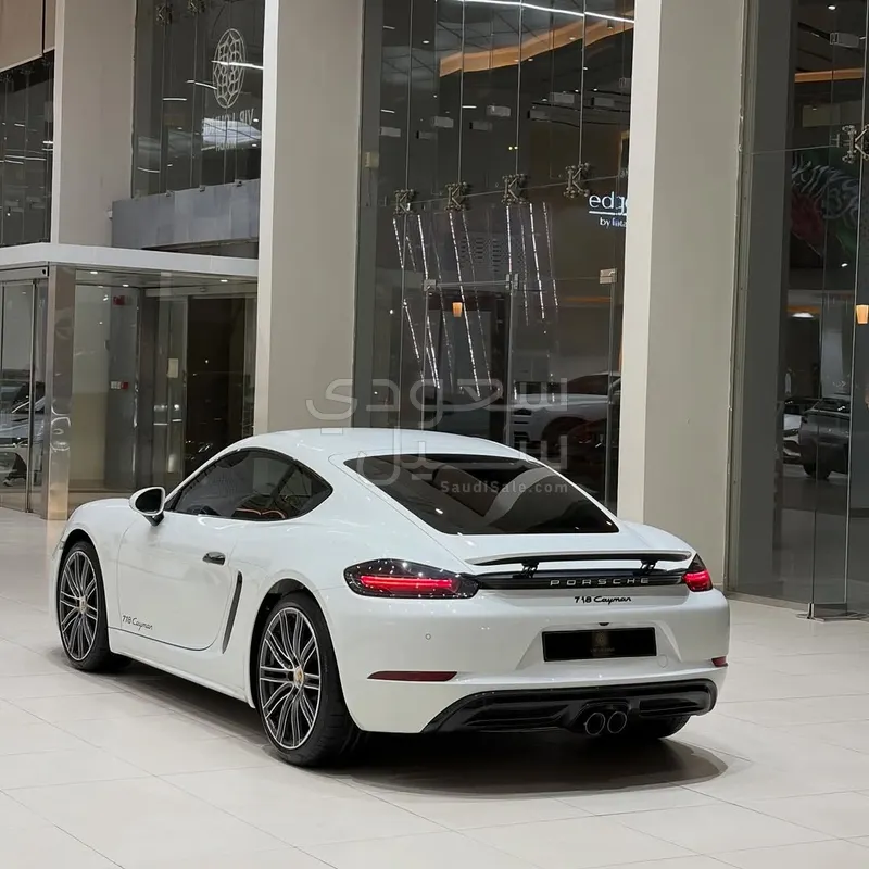 2023 بورش 718 كايمان