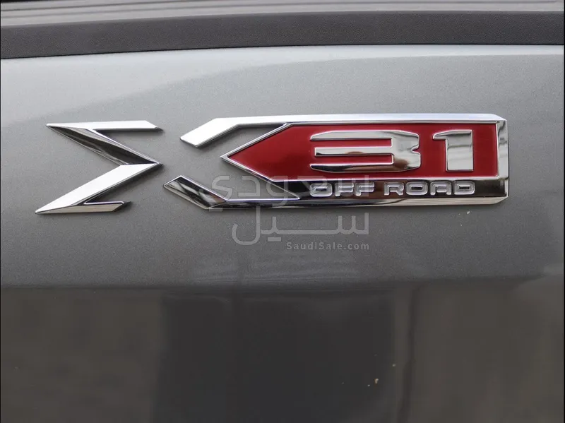 2023 جي ام سي سييرا اس ال اي