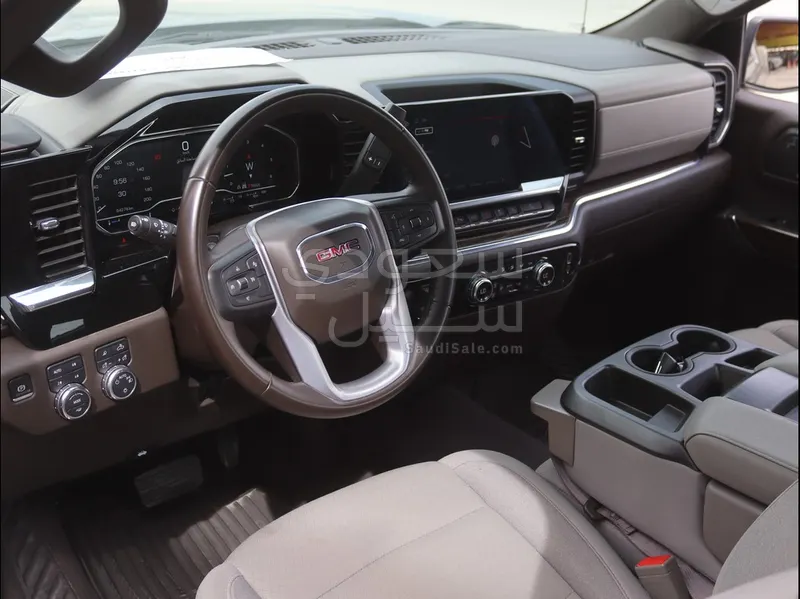 2023 جي ام سي سييرا اس ال اي