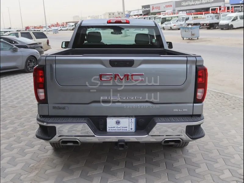 2023 جي ام سي سييرا اس ال اي