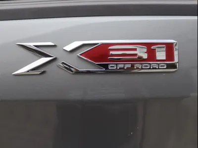 2023 جي ام سي سييرا اس ال اي