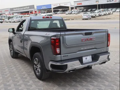 2023 جي ام سي سييرا اس ال اي