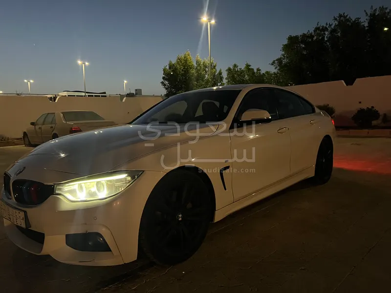 2015 بي ام دبليو الفئة الرابعة 435 أي