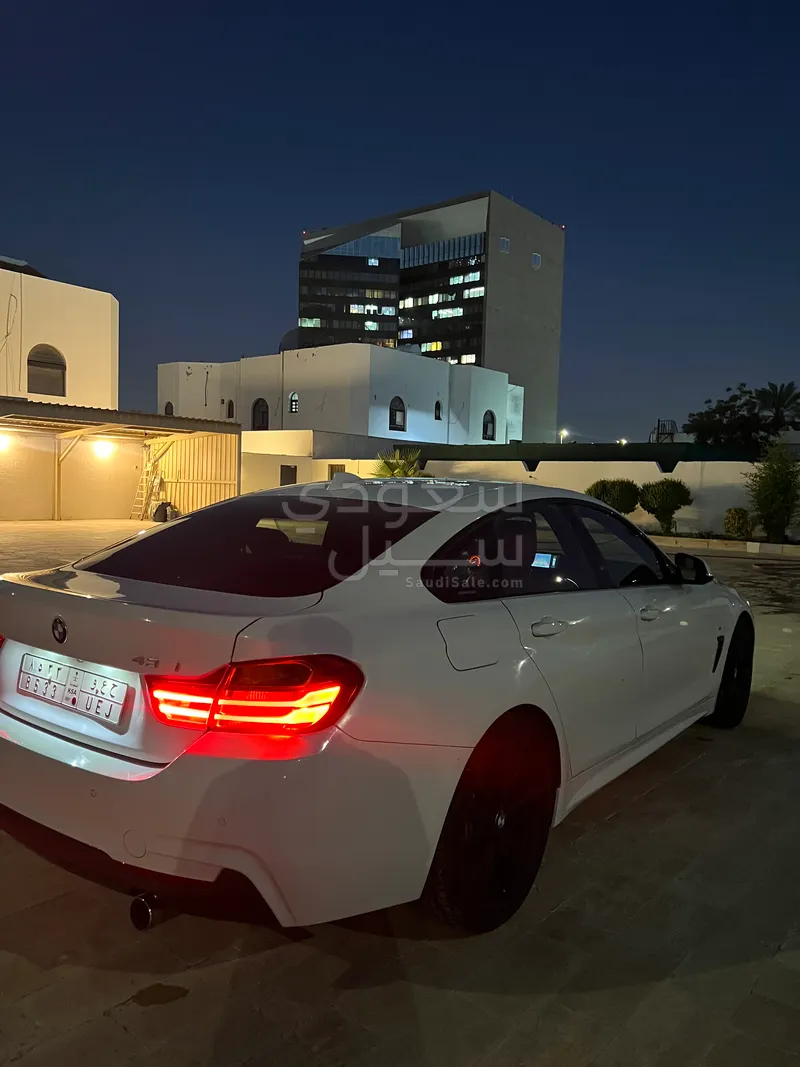 2015 بي ام دبليو الفئة الرابعة 435 أي