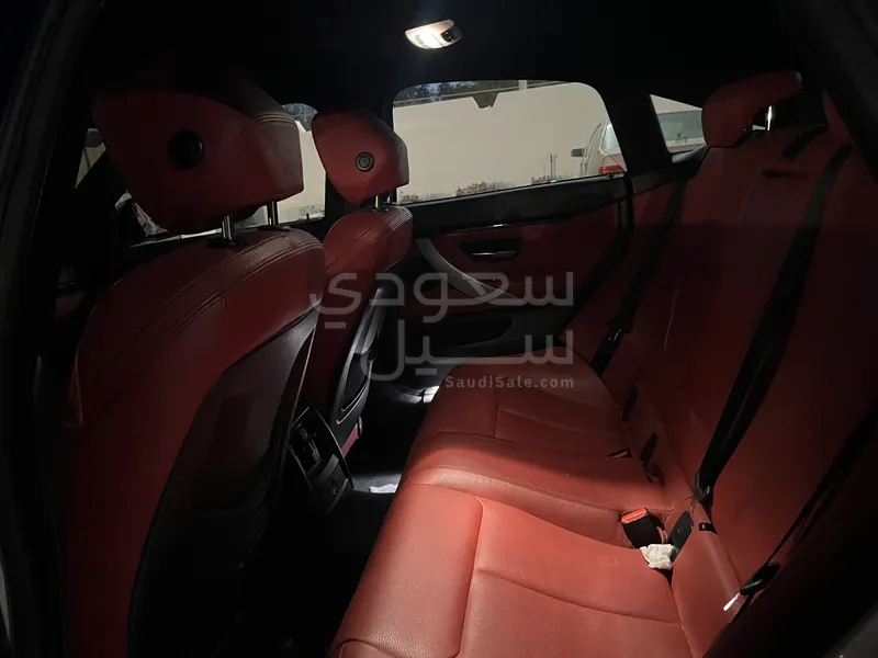 2015 بي ام دبليو الفئة الرابعة 435 أي