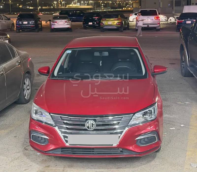 2021 ام جي ام جي 5