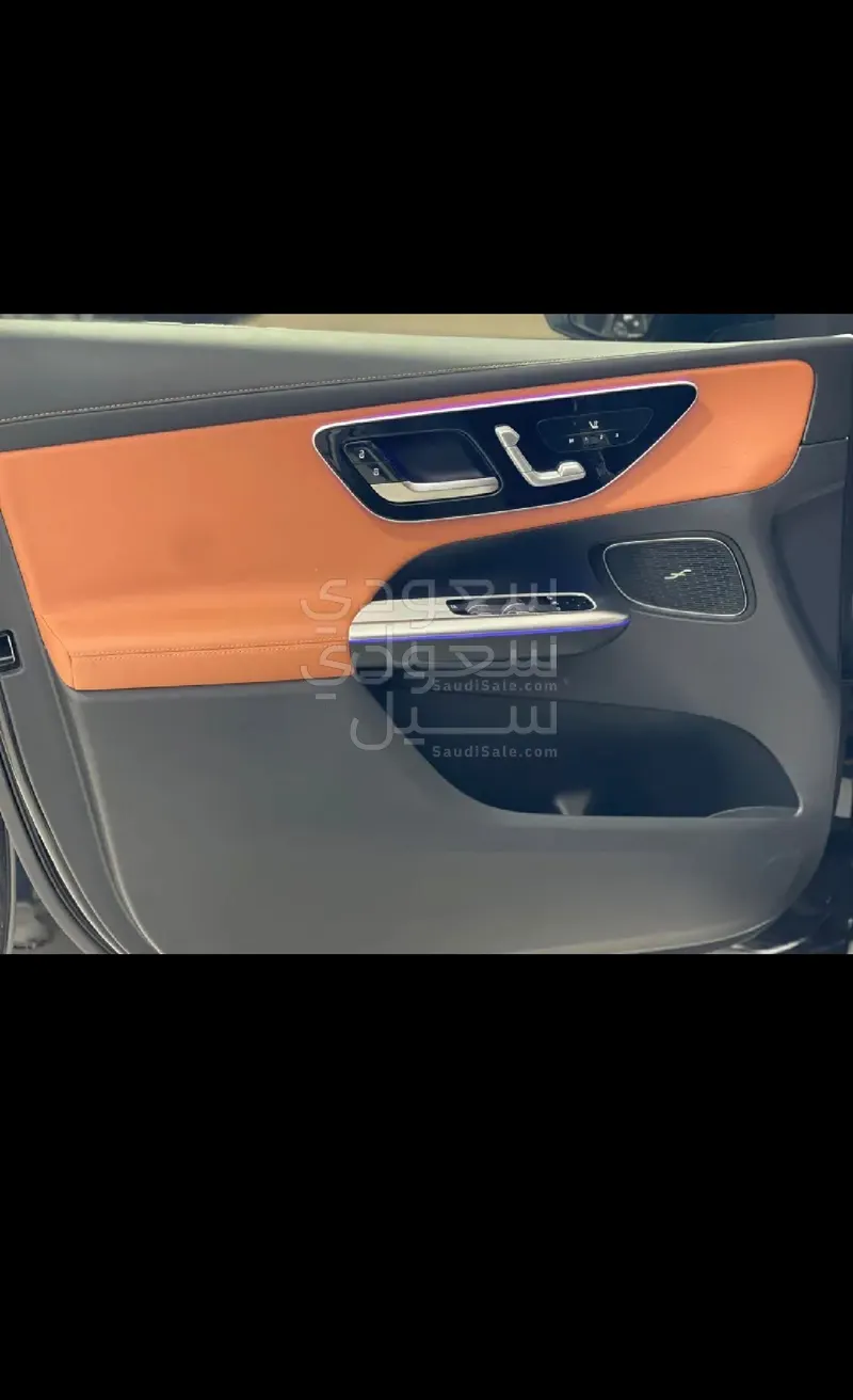 2023 مرسيدس - بنز جي إل سي 200