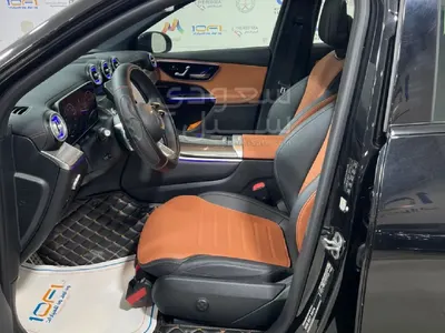 2023 مرسيدس - بنز جي إل سي 200