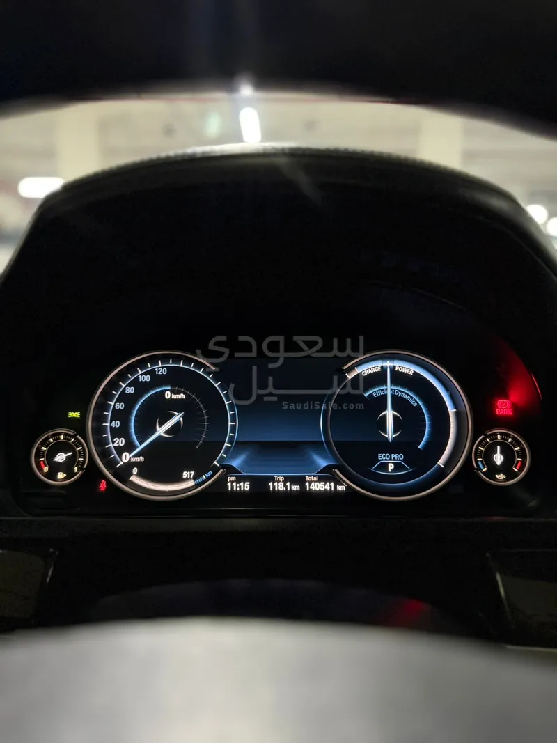 2013 بي ام دبليو الفئة السابعة 750 إل أي