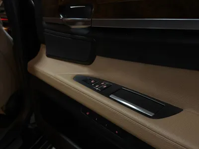 2013 بي ام دبليو الفئة السابعة 750 إل أي