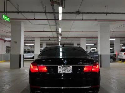 2013 بي ام دبليو الفئة السابعة 750 إل أي