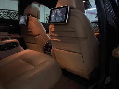 2013 بي ام دبليو الفئة السابعة 750 إل أي