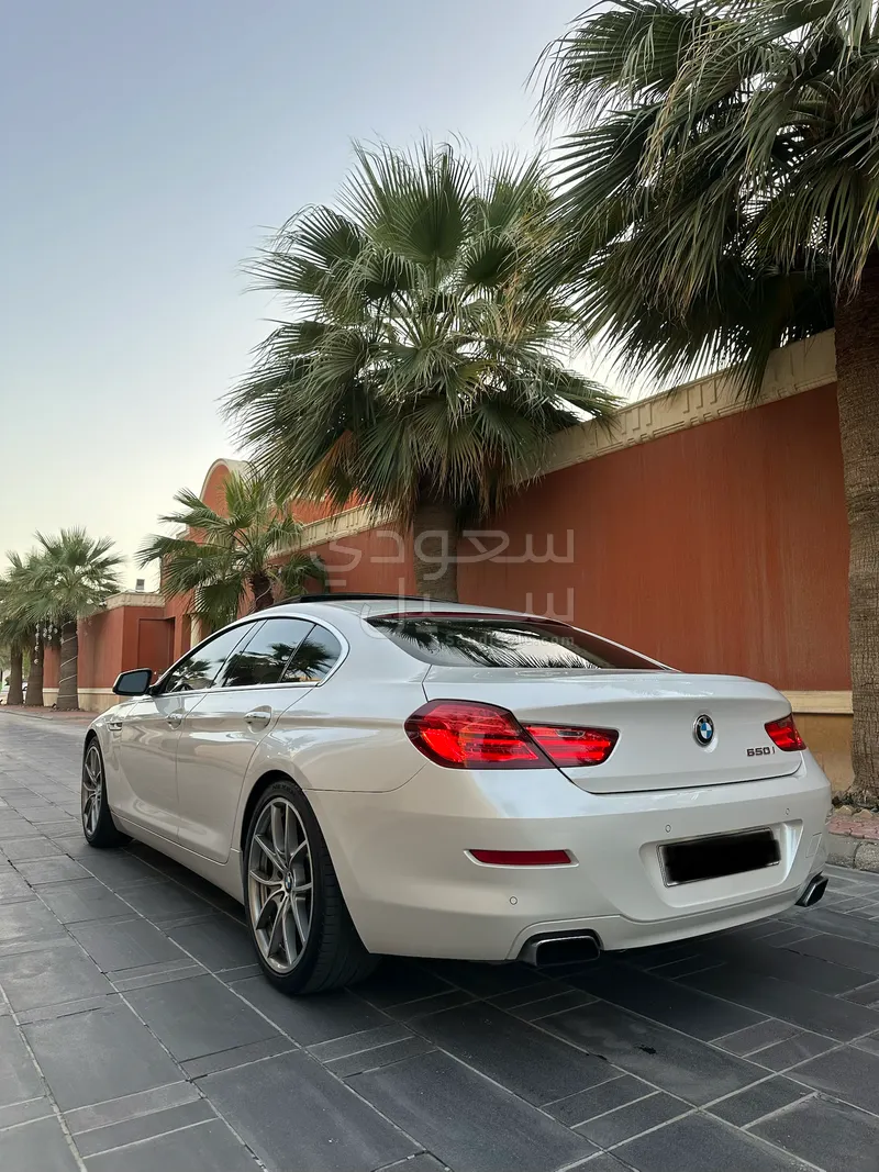 2013 بي ام دبليو الفئة السادسة 650 أي