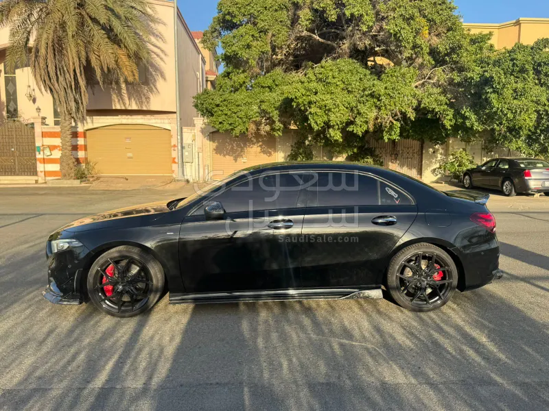 2021 مرسيدس - بنز أي 35 أي إم جي