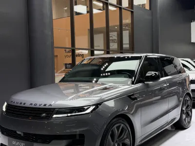 2024 لاند روفر رينج روفر سبورت اتش اس اي