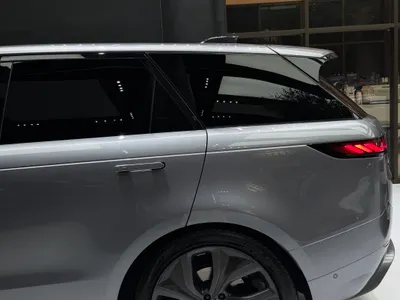 2024 لاند روفر رينج روفر سبورت اتش اس اي