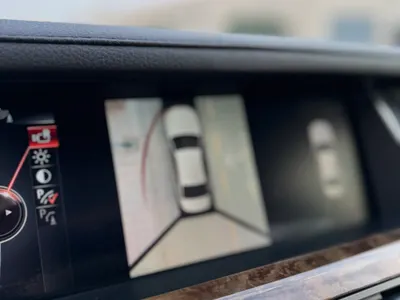 2015 بي ام دبليو الفئة السابعة 730 إل أي