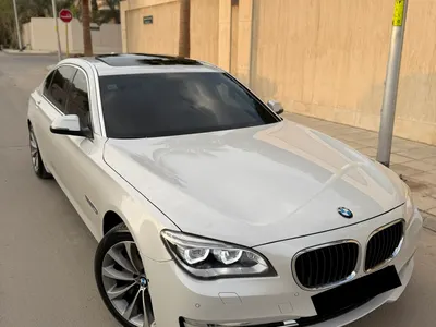 2015 بي ام دبليو الفئة السابعة 730 إل أي