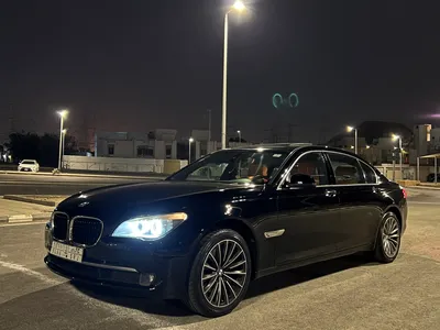 2011 بي ام دبليو الفئة السابعة 730 إل أي