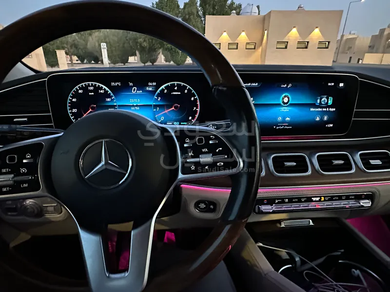 2022 مرسيدس - بنز جي إل 450 أي إم جي