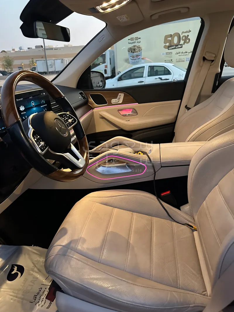 2022 مرسيدس - بنز جي إل 450 أي إم جي